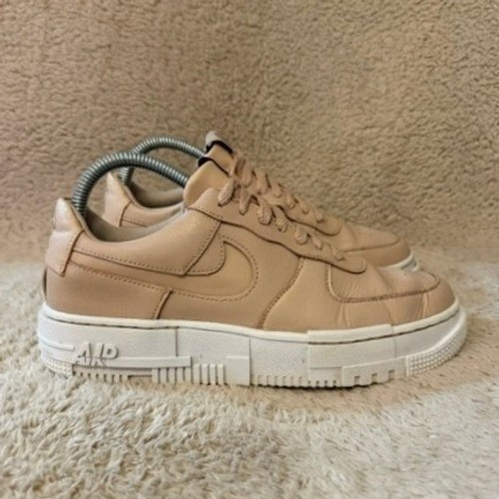 Nike Air Force 1 Pixel Particle Beige Leather Sneakers CK6649-200 Womens 7.5